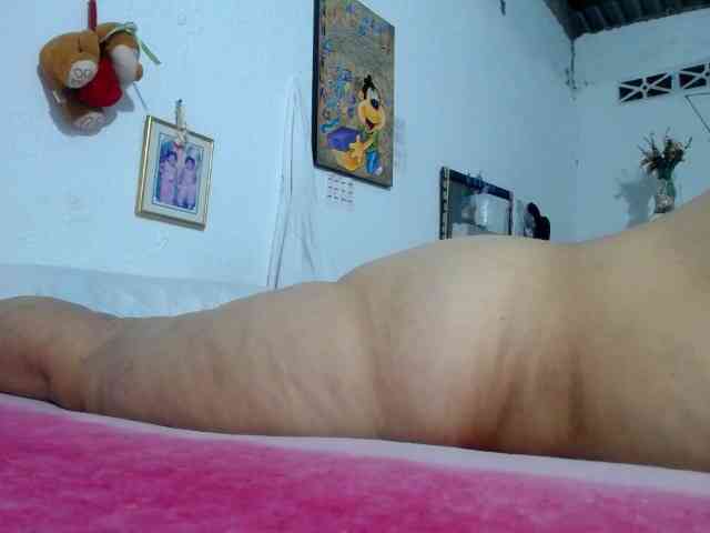 maturehornykinky webcam