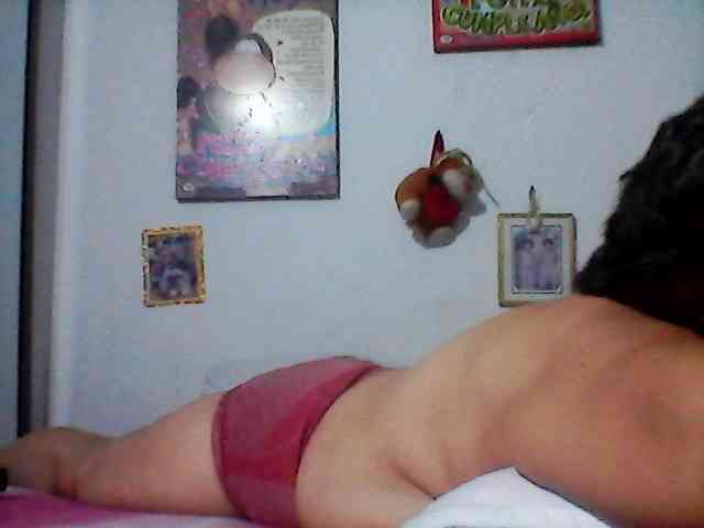 maturehornykinky webcam