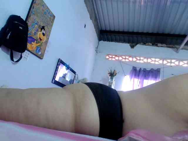 maturehornykinky webcam