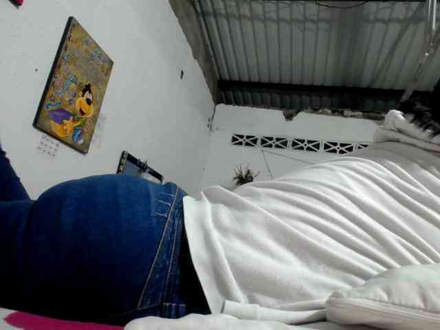 maturehornykinky webcam