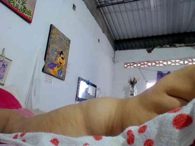 maturehornykinky webcam