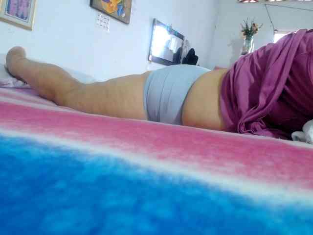 maturehornykinky webcam