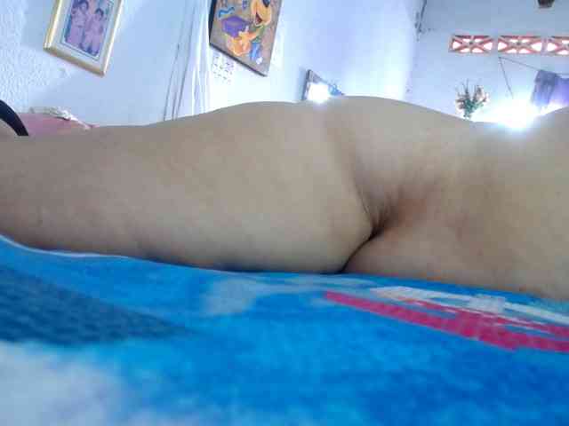 maturehornykinky webcam