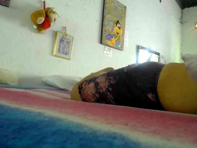 maturehornykinky webcam