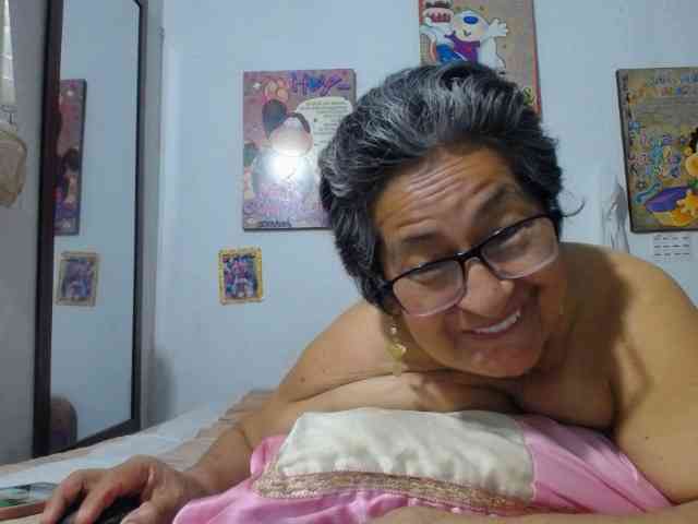 maturehornykinky webcam