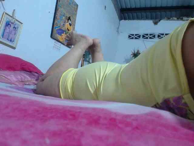 maturehornykinky webcam