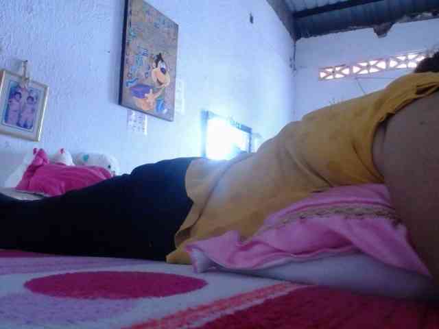 maturehornykinky webcam