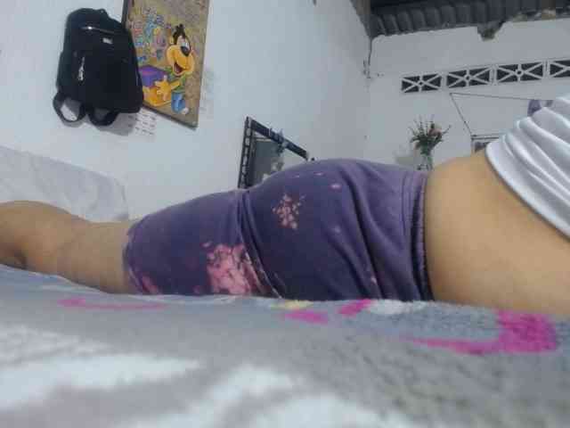 maturehornykinky webcam