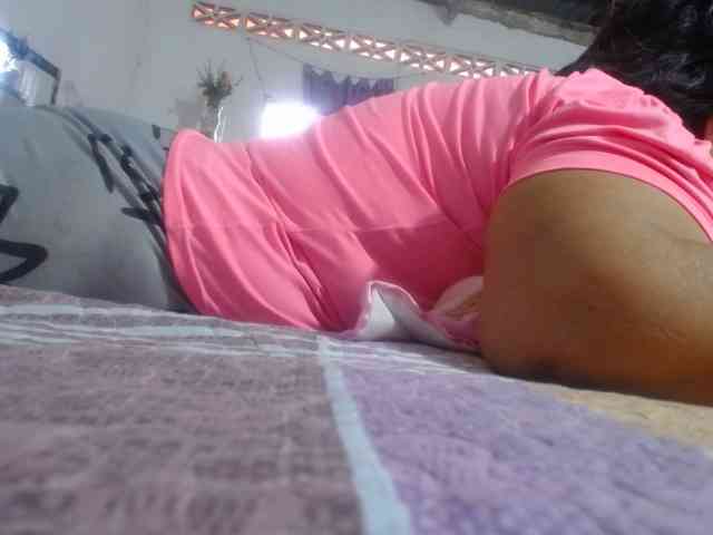maturehornykinky webcam