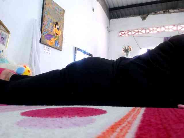 maturehornykinky webcam