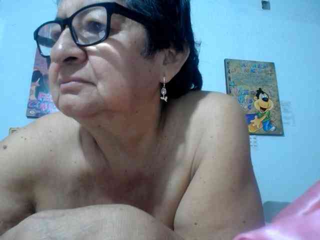 maturehornykinky webcam