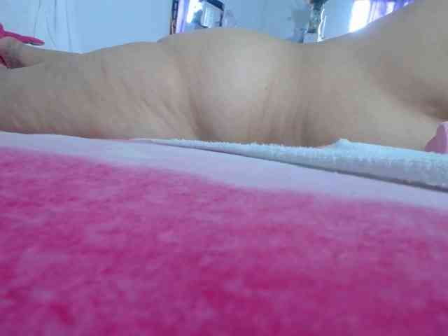 maturehornykinky webcam
