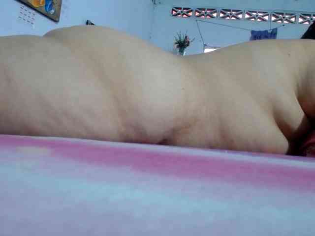maturehornykinky webcam