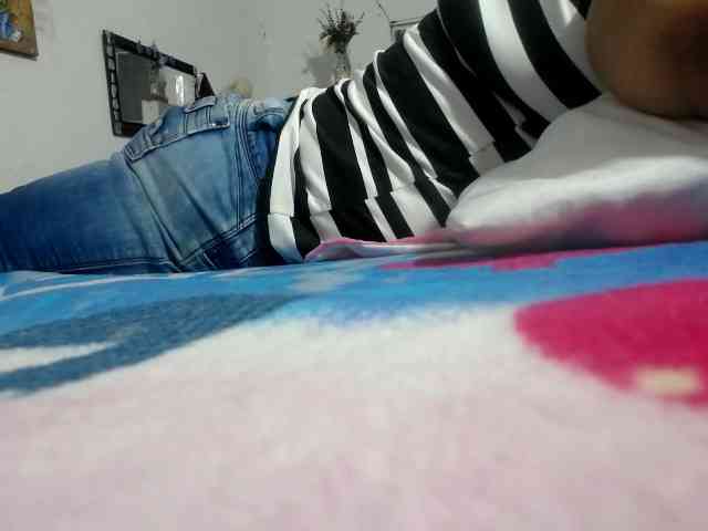 maturehornykinky webcam