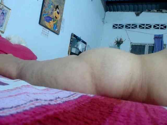 maturehornykinky webcam