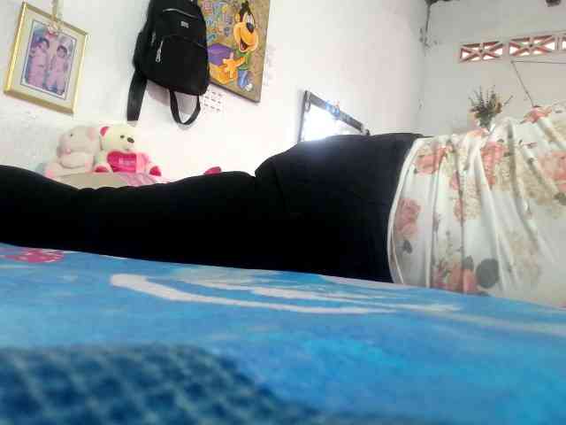 maturehornykinky webcam
