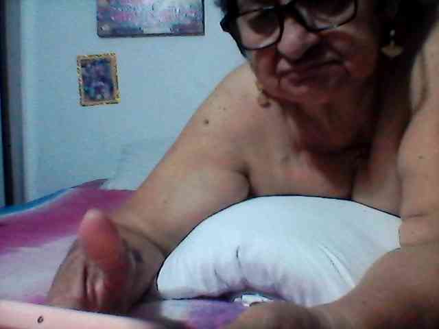 maturehornykinky webcam