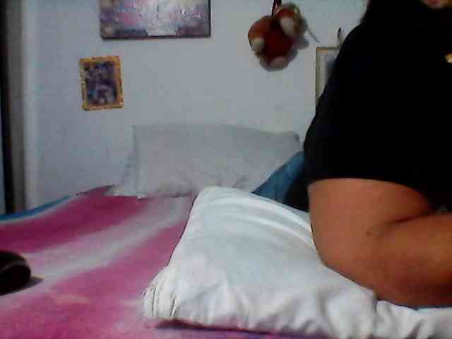 maturehornykinky webcam