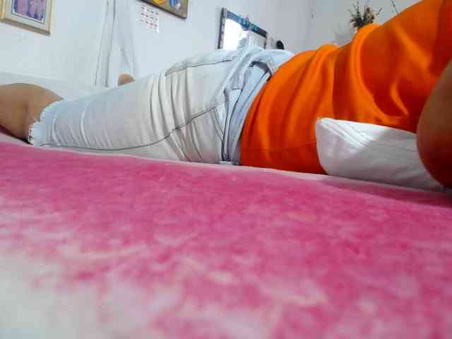 maturehornykinky webcam