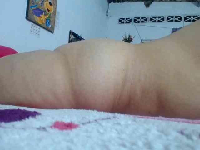 maturehornykinky webcam