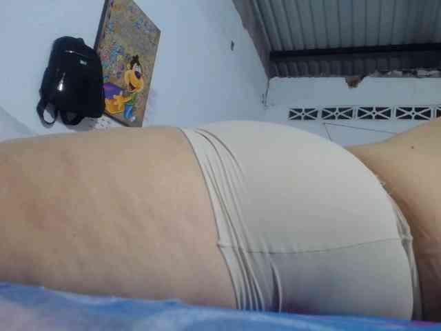 maturehornykinky webcam