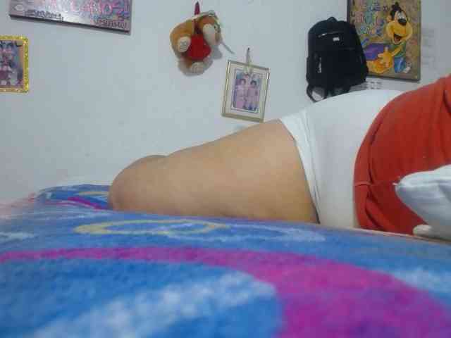 maturehornykinky webcam