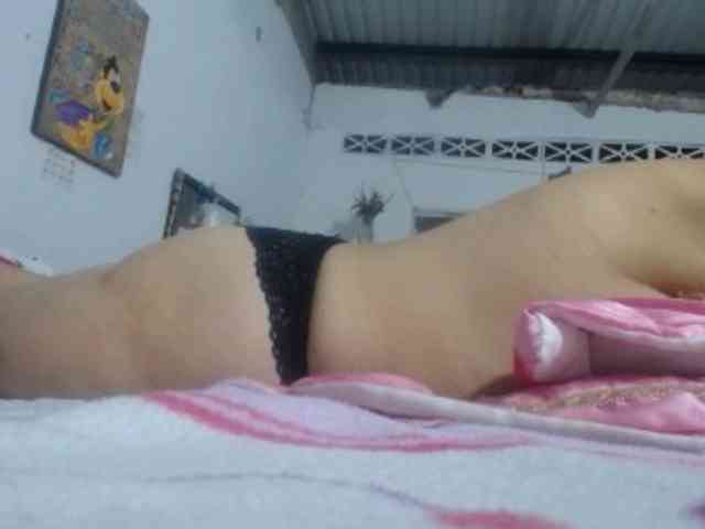 maturehornykinky webcam