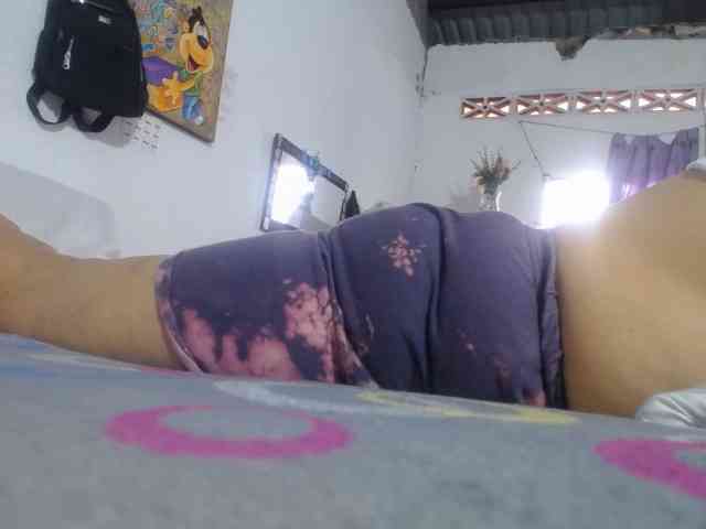 maturehornykinky webcam