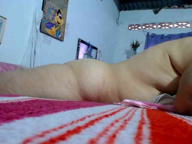 maturehornykinky webcam
