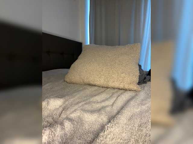  TianaCharmi chat room