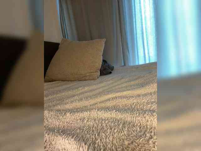 Tiana_Charm webcam