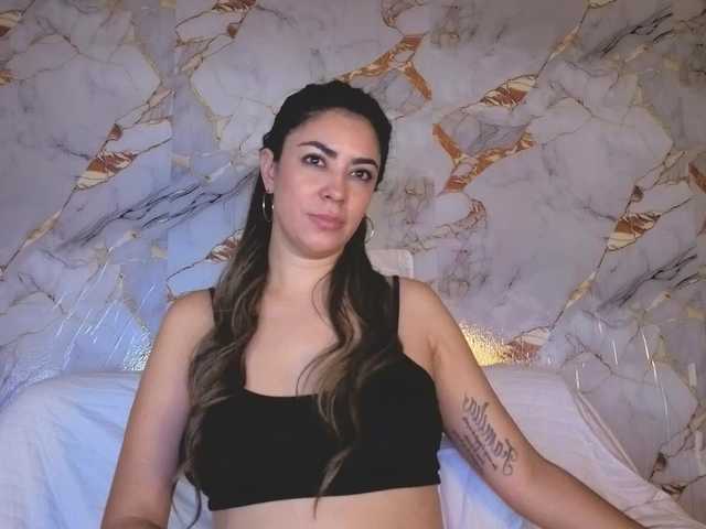 CristalHeart live cam on BongaCams