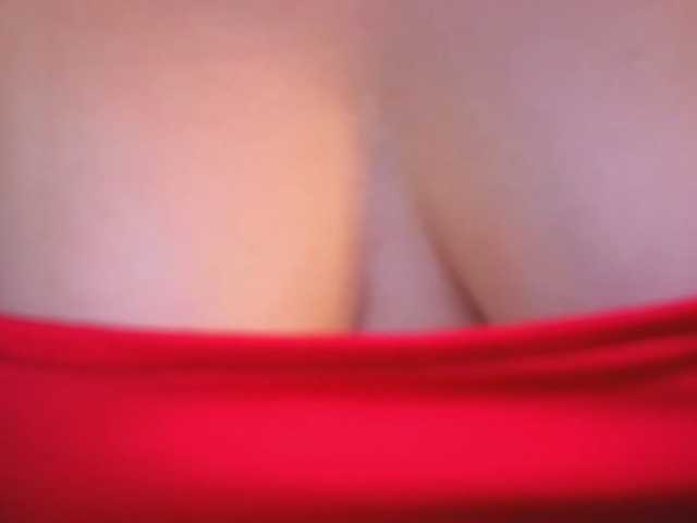 CristalHeart, live now on BongaCams