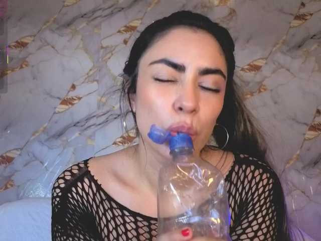 CristalHeart live cam on BongaCams