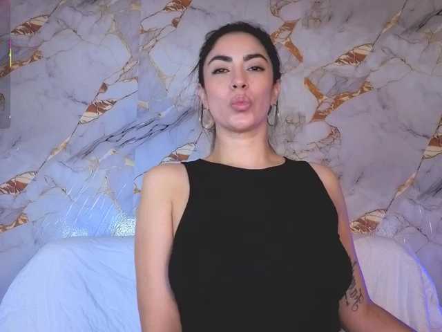 CristalHeart live cam on BongaCams