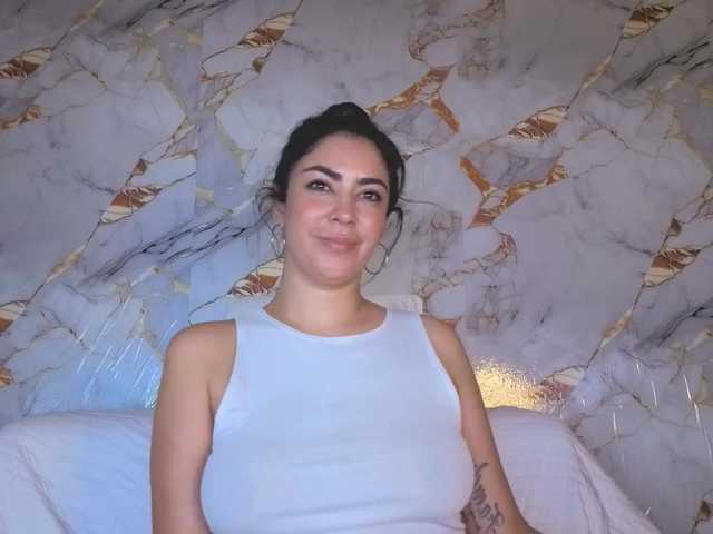 CristalHeart live cam on BongaCams