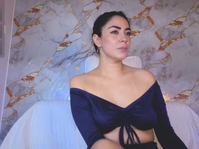 CristalHeart live cam on BongaCams