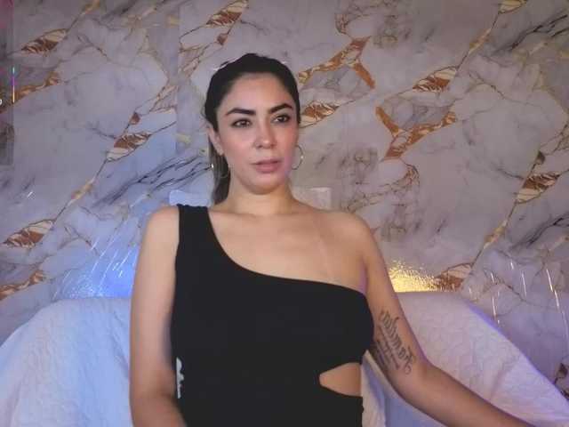CristalHeart live cam on BongaCams