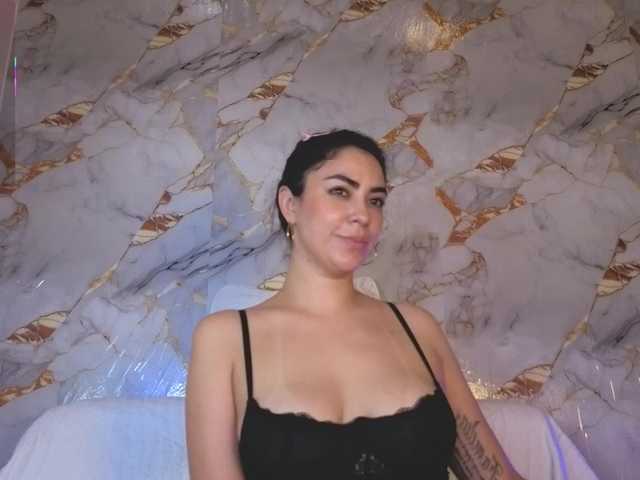 CristalHeart live cam on BongaCams