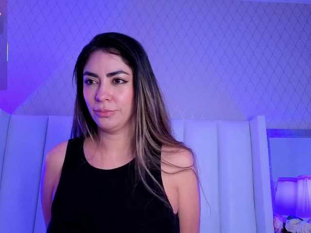 CristalHeart's BongaCams show and profile