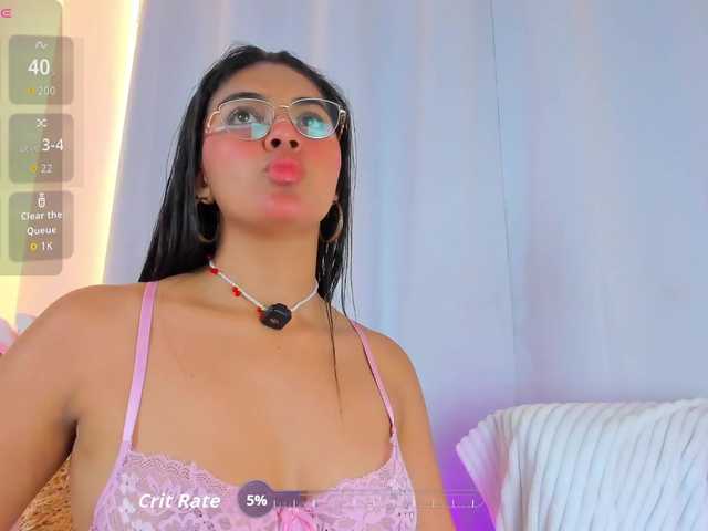Melodymoore live cam on BongaCams