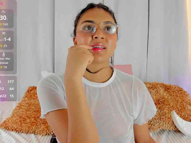 Melodymoore webcam