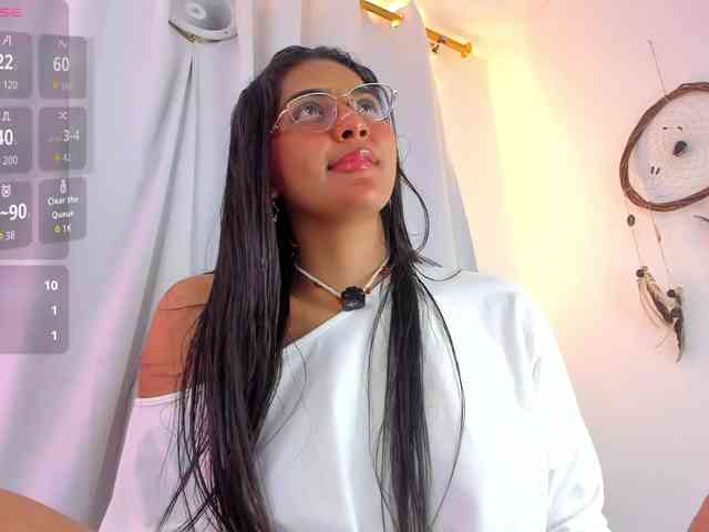 Melodymoore webcam