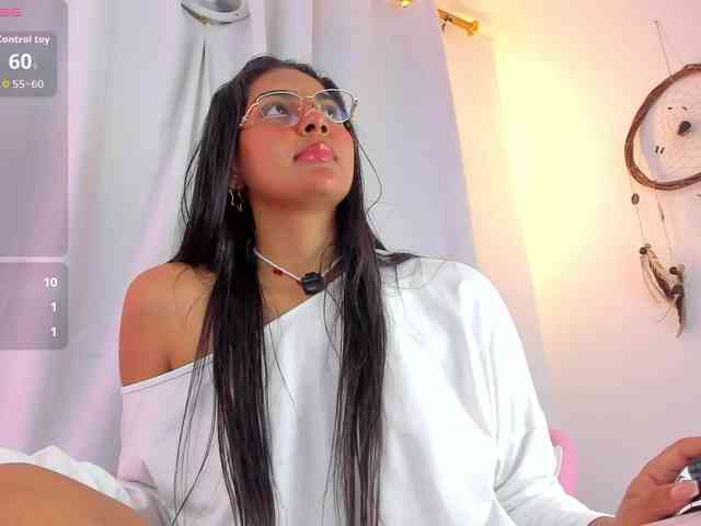 Melodymoore webcam