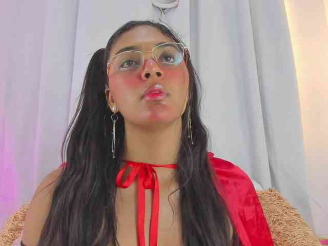 Melodymoore webcam