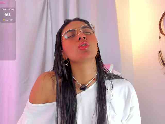 Melodymoore webcam