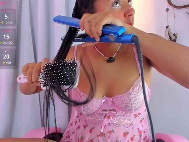 Melodymoore webcam
