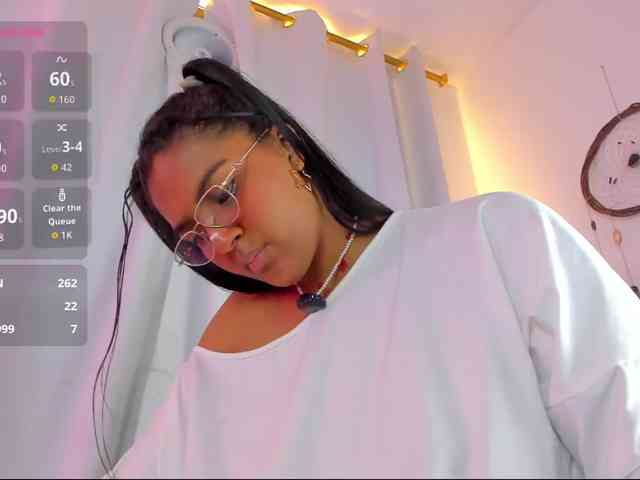 Melodymoore webcam