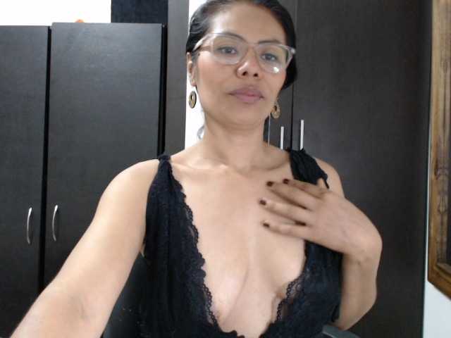 Melisager live cam on BongaCams