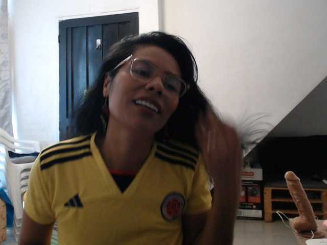 Melisager live cam on BongaCams